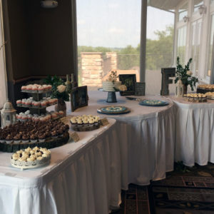 Wedding dessert table with cupcakes