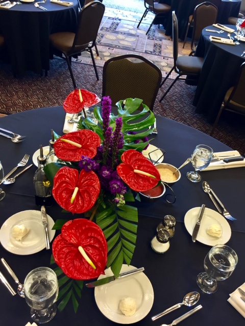 Table setting at Boulders Event Center in Denison